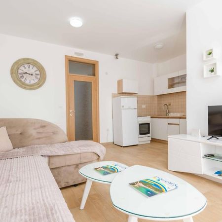 1Bd Modern Apt In Dobra Voda With Roof Access "Moka" بار المظهر الخارجي الصورة